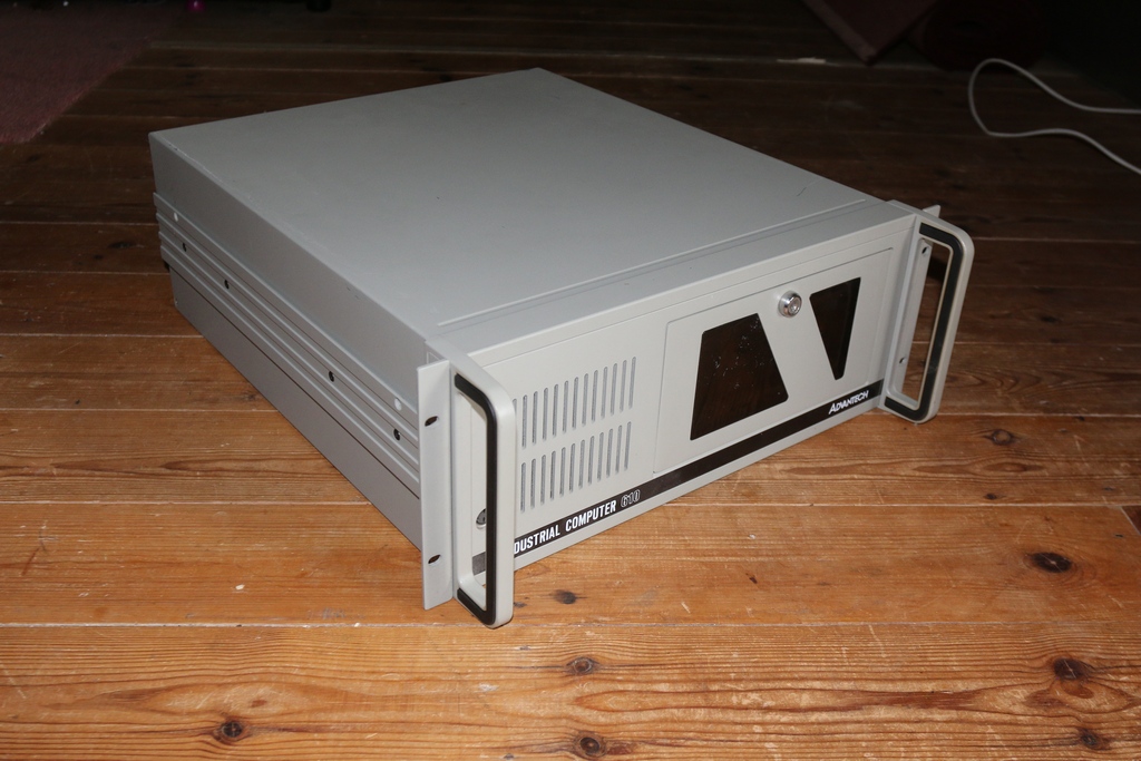 industrialPC.jpg